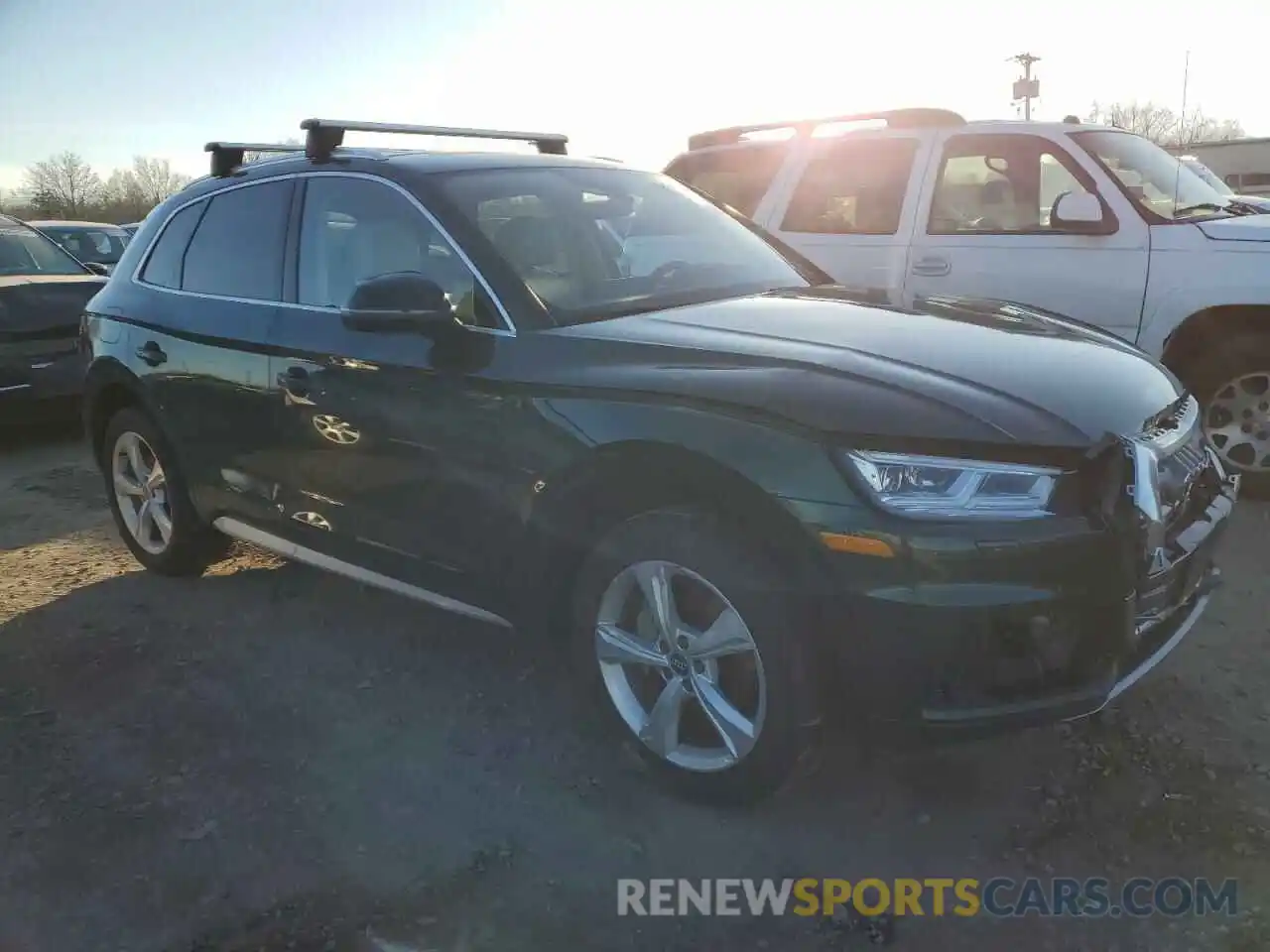 4 Photograph of a damaged car WA1BNAFY2L2046199 AUDI Q5 2020