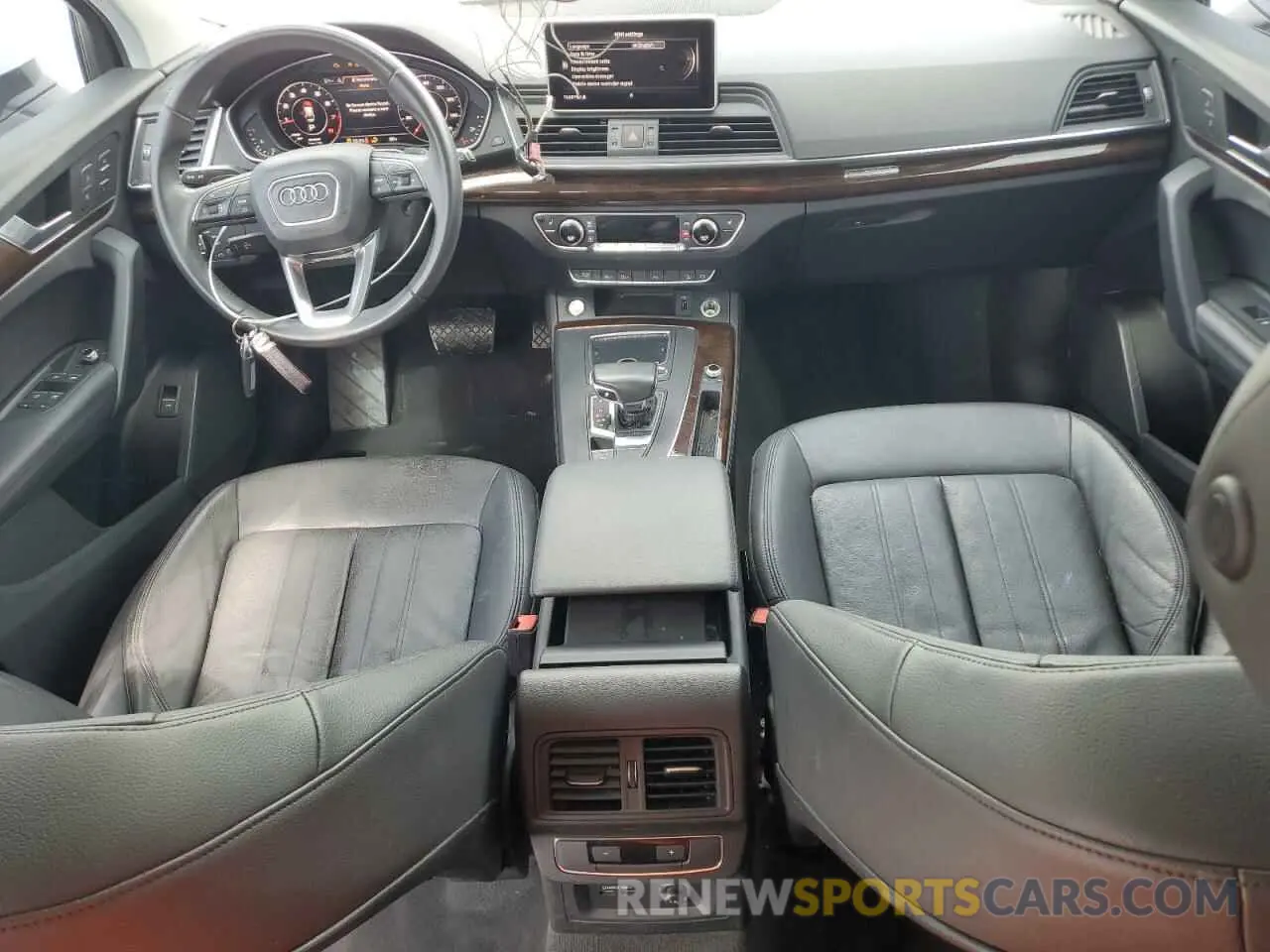 8 Photograph of a damaged car WA1BNAFY2L2054786 AUDI Q5 2020