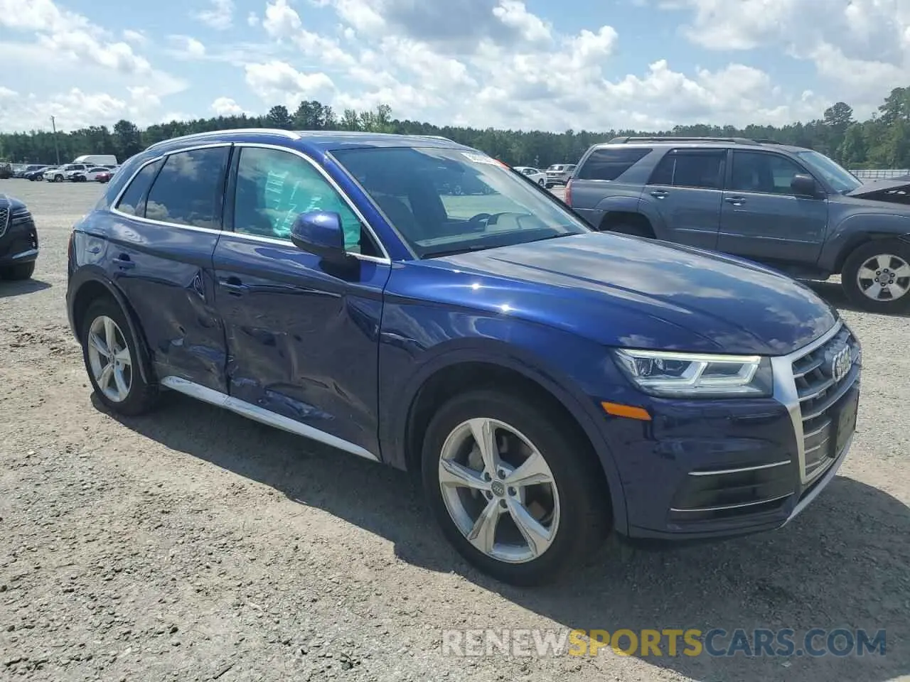 4 Photograph of a damaged car WA1BNAFY2L2092678 AUDI Q5 2020