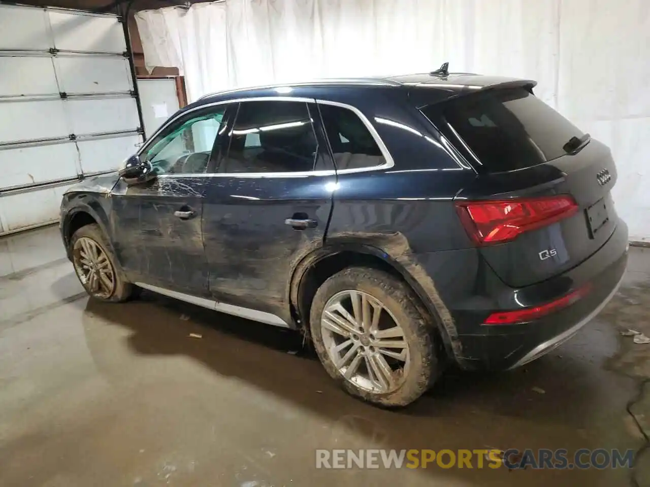 2 Photograph of a damaged car WA1BNAFY2L2104618 AUDI Q5 2020