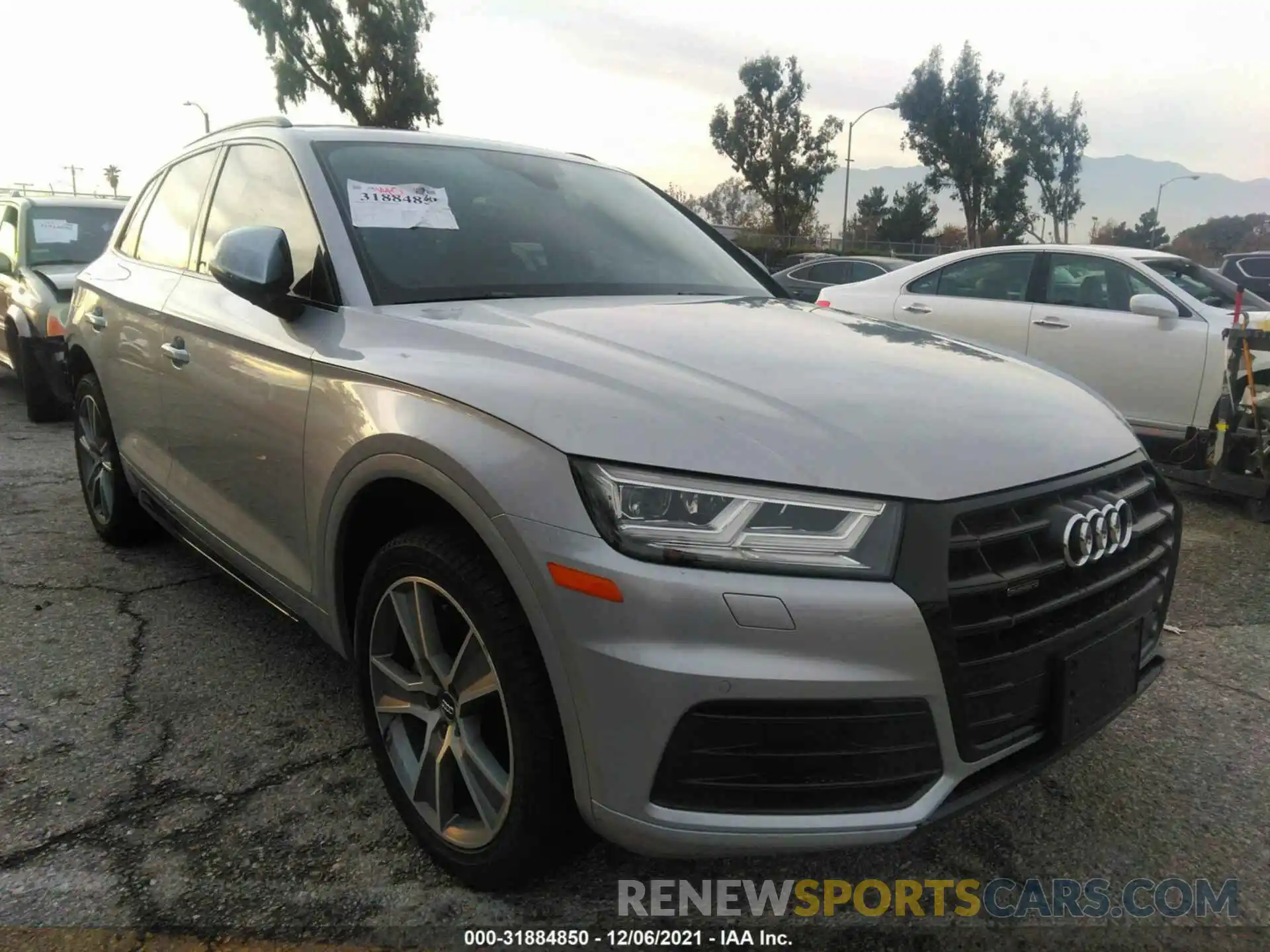 1 Photograph of a damaged car WA1BNAFY3L2037446 AUDI Q5 2020