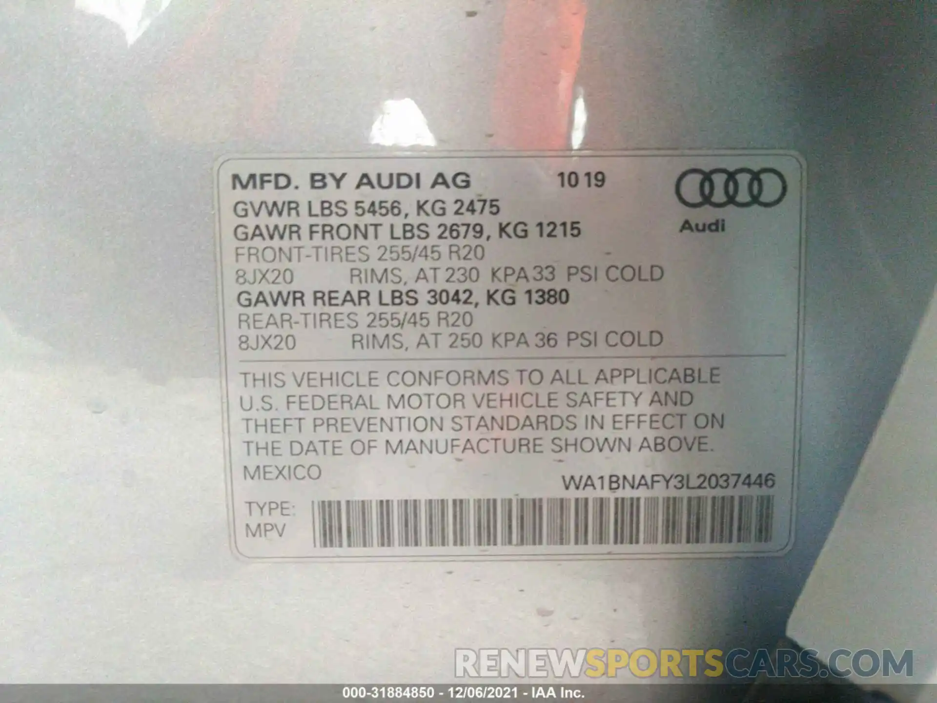 9 Photograph of a damaged car WA1BNAFY3L2037446 AUDI Q5 2020