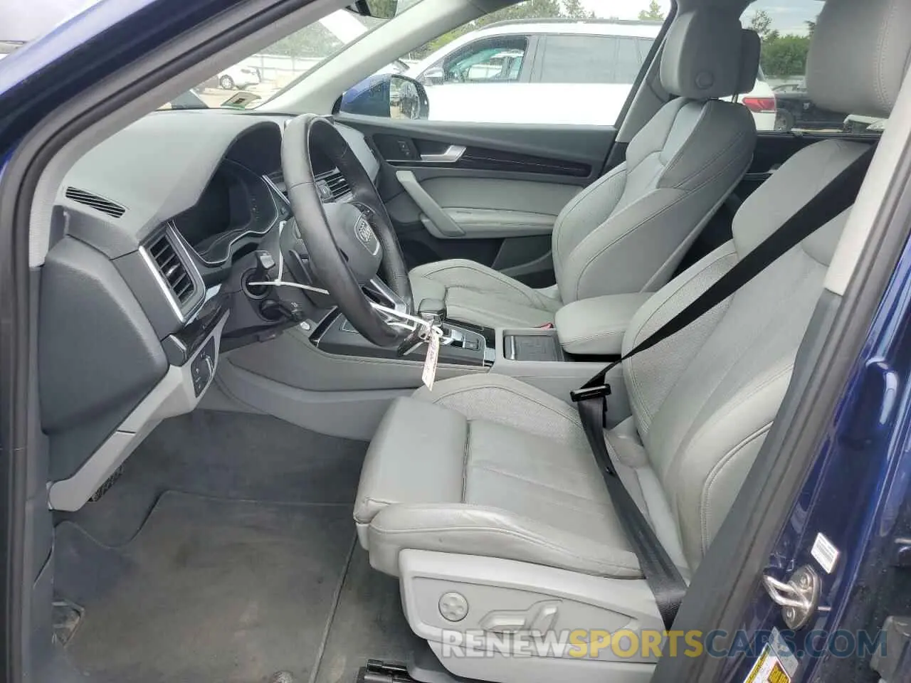 7 Photograph of a damaged car WA1BNAFY3L2054053 AUDI Q5 2020