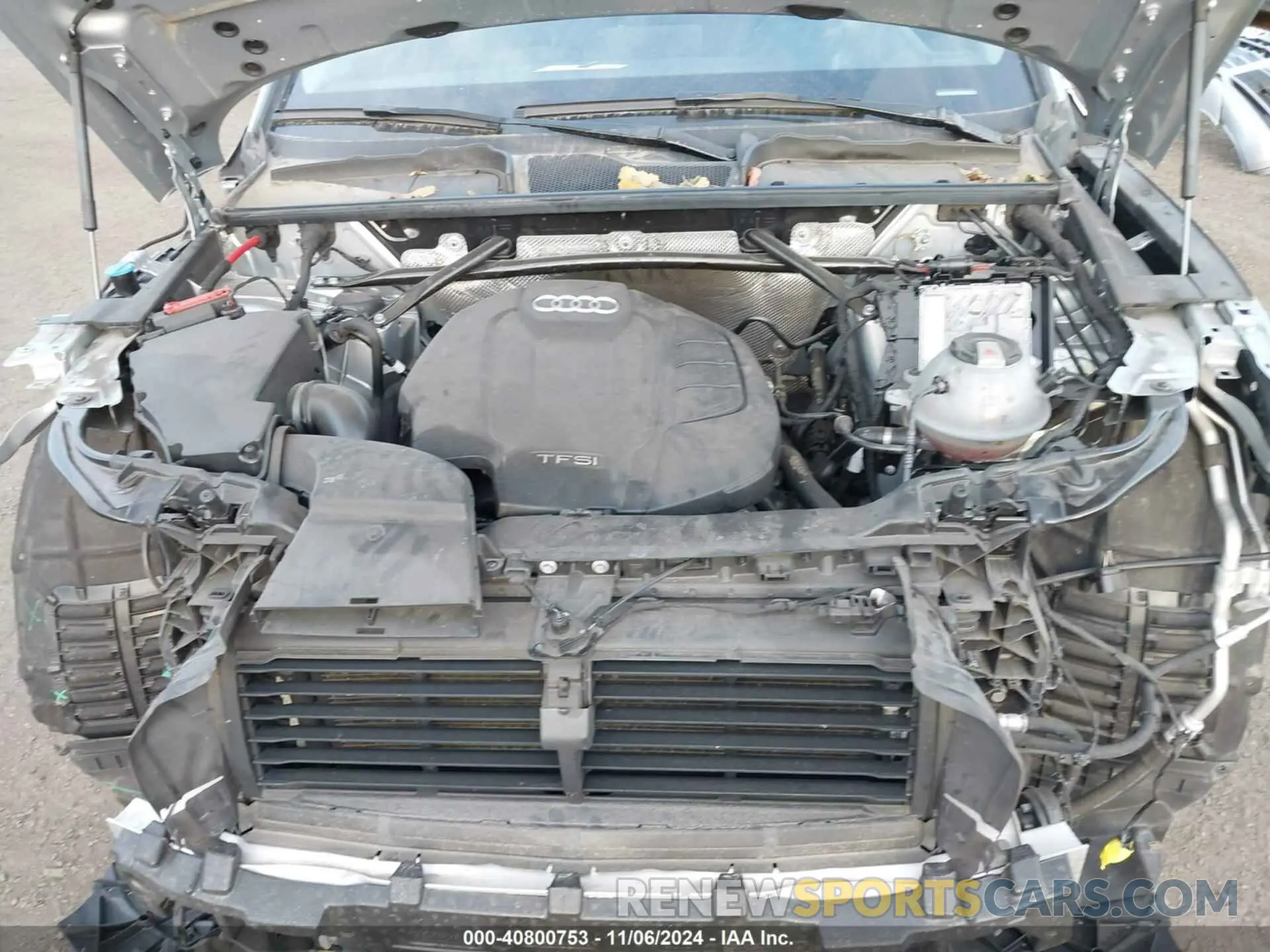 10 Photograph of a damaged car WA1BNAFY3L2059818 AUDI Q5 2020