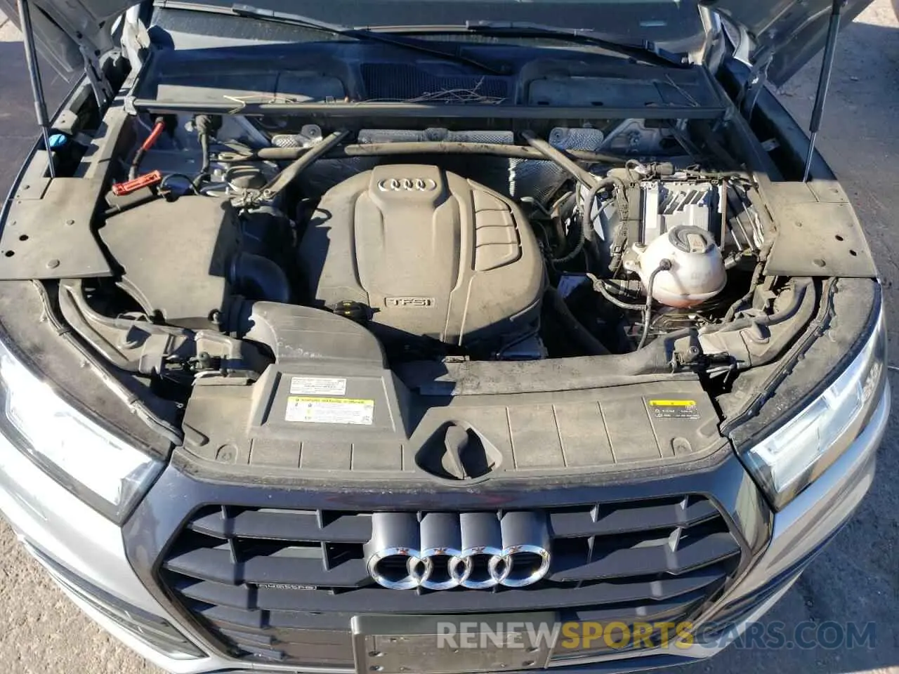 12 Photograph of a damaged car WA1BNAFY3L2069233 AUDI Q5 2020