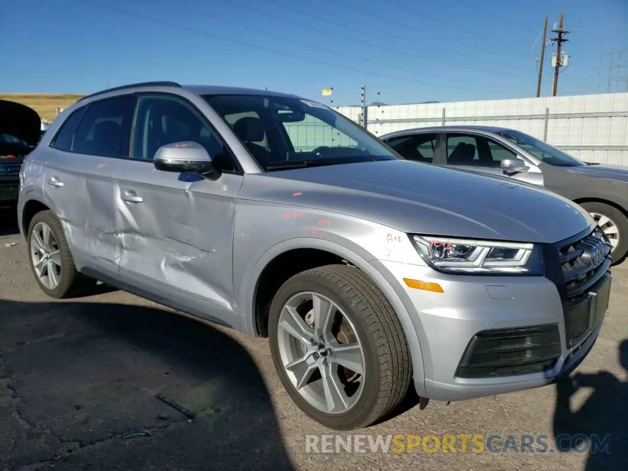 4 Photograph of a damaged car WA1BNAFY3L2069233 AUDI Q5 2020