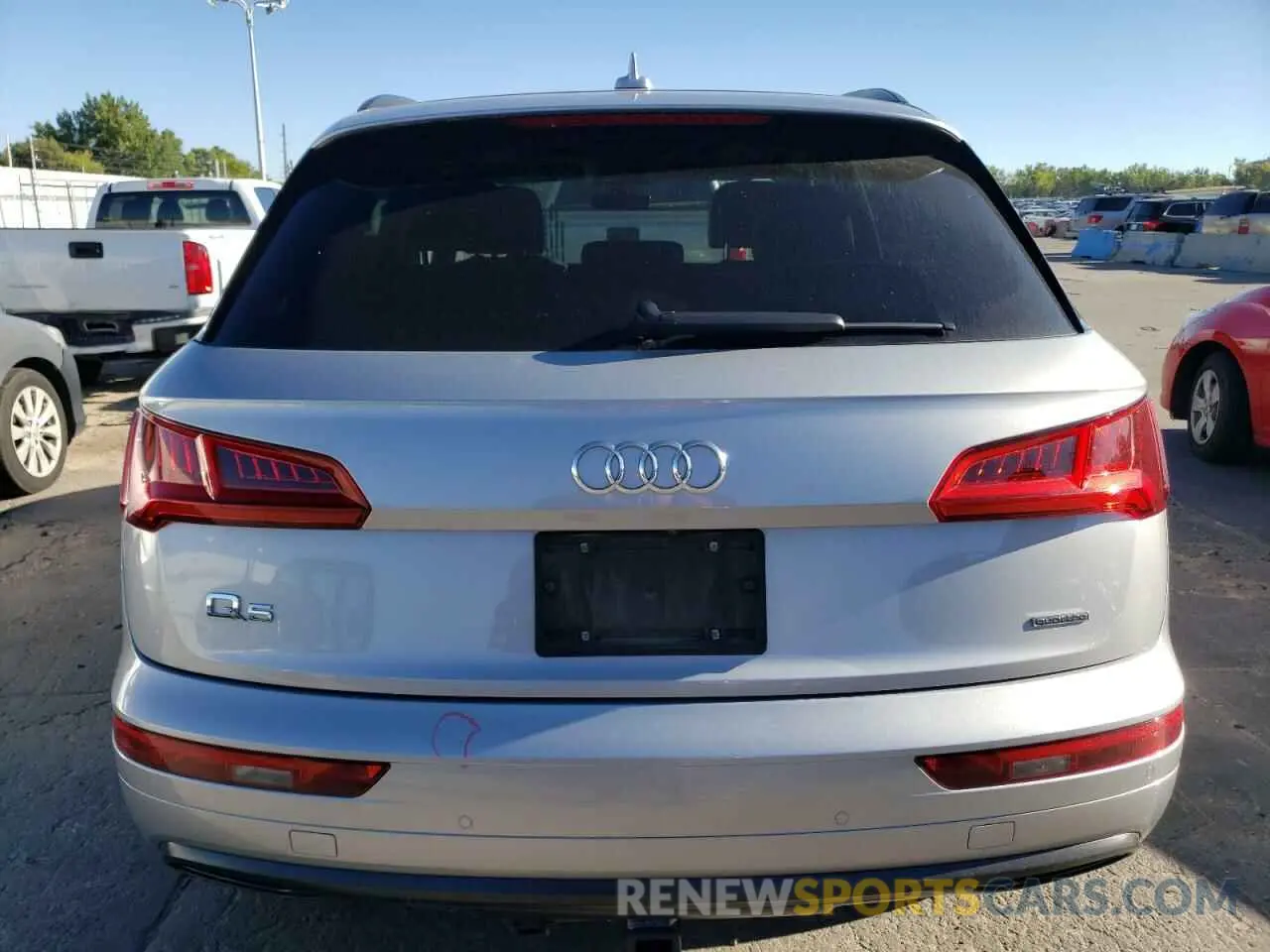 6 Photograph of a damaged car WA1BNAFY3L2069233 AUDI Q5 2020