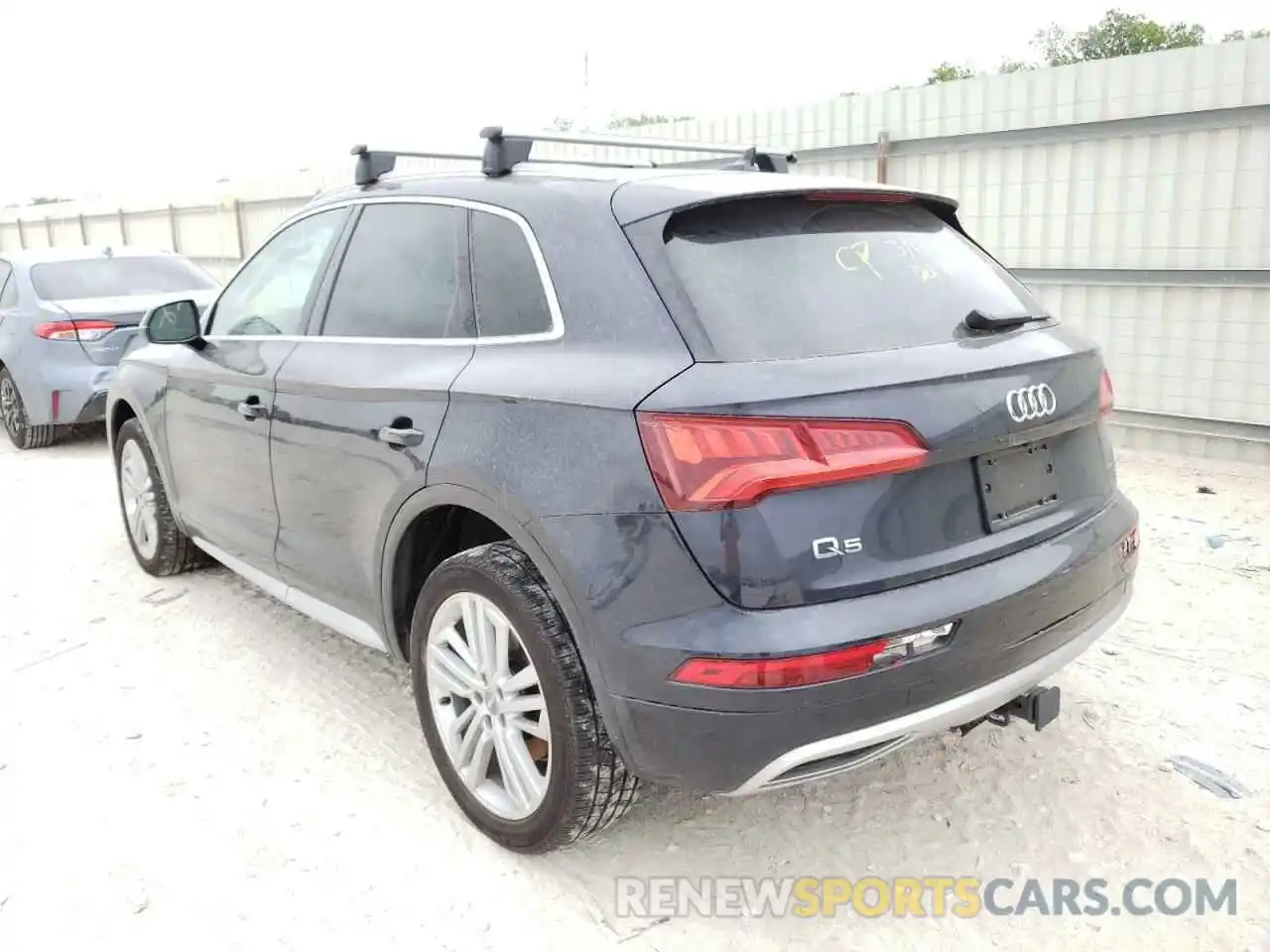 3 Photograph of a damaged car WA1BNAFY3L2100139 AUDI Q5 2020