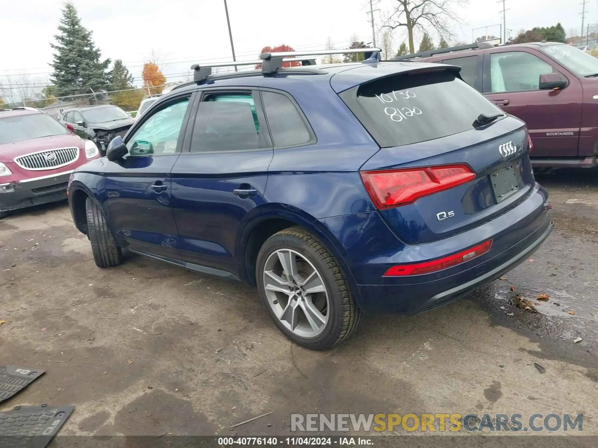 3 Photograph of a damaged car WA1BNAFY4L2008120 AUDI Q5 2020