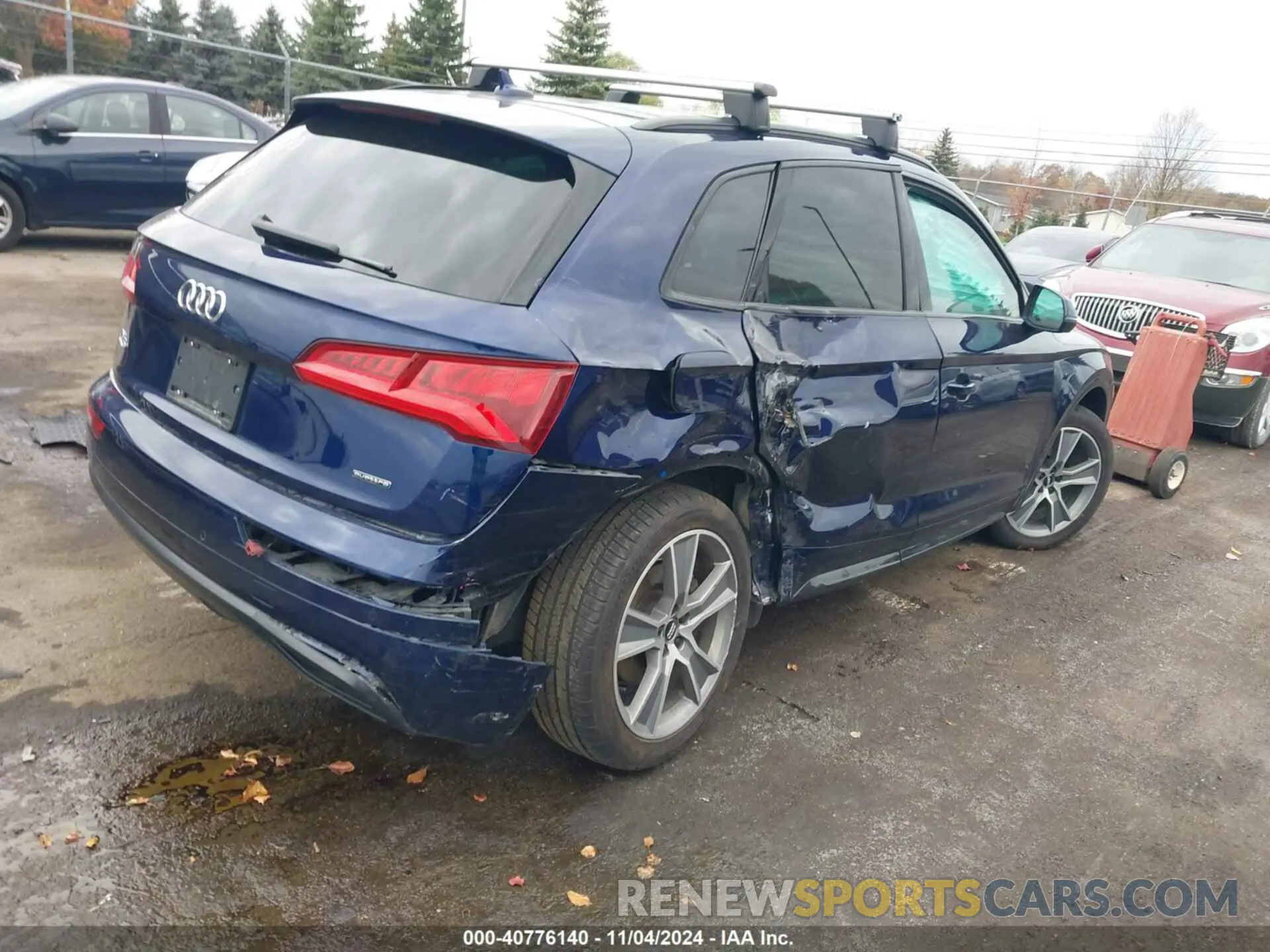 4 Photograph of a damaged car WA1BNAFY4L2008120 AUDI Q5 2020