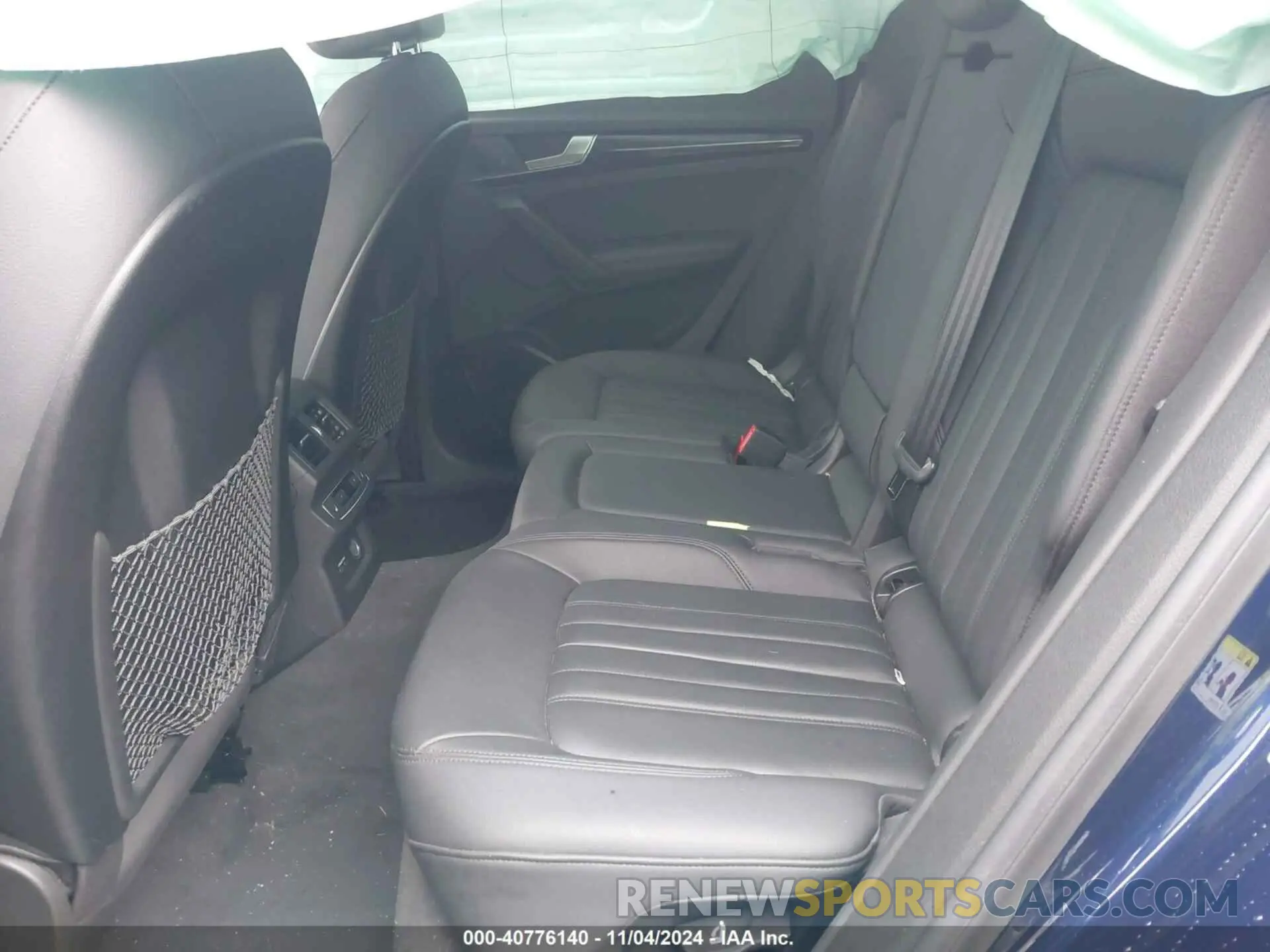 8 Photograph of a damaged car WA1BNAFY4L2008120 AUDI Q5 2020