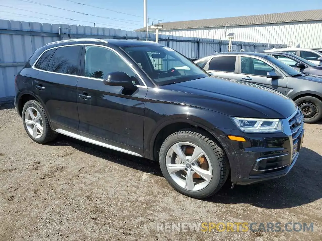 4 Photograph of a damaged car WA1BNAFY4L2014547 AUDI Q5 2020