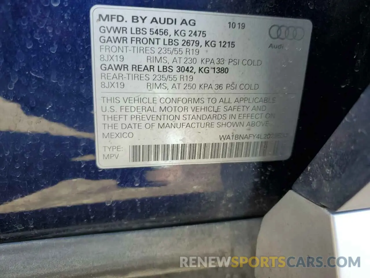 12 Photograph of a damaged car WA1BNAFY4L2029534 AUDI Q5 2020