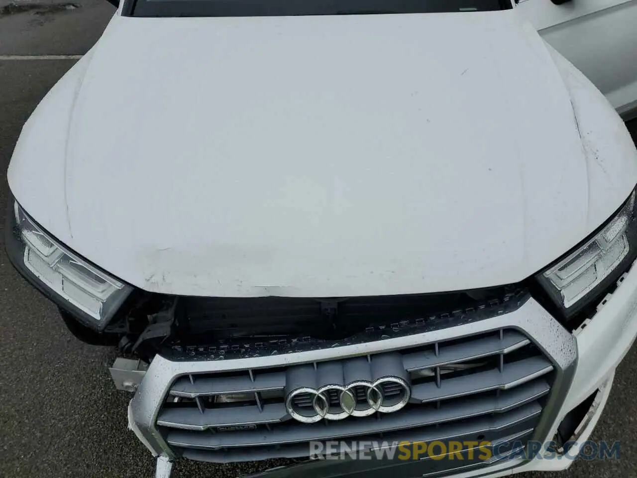 12 Photograph of a damaged car WA1BNAFY4L2058161 AUDI Q5 2020