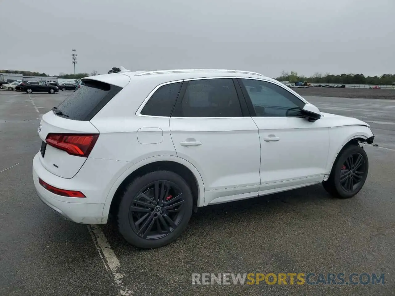 3 Photograph of a damaged car WA1BNAFY4L2058161 AUDI Q5 2020