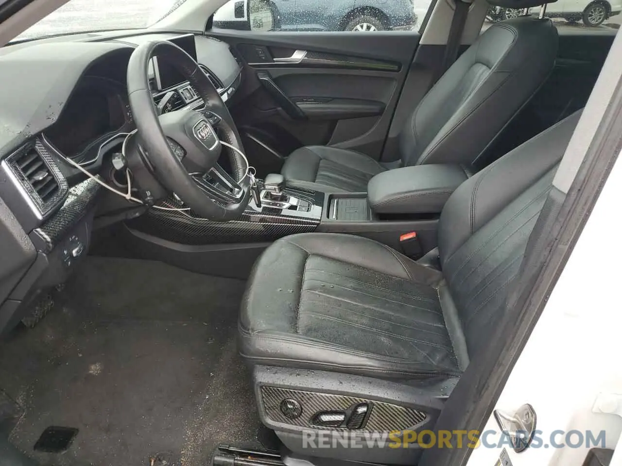 7 Photograph of a damaged car WA1BNAFY4L2058161 AUDI Q5 2020