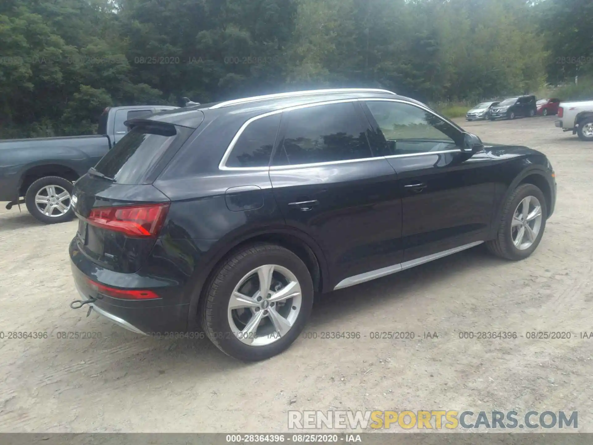 4 Photograph of a damaged car WA1BNAFY4L2061030 AUDI Q5 2020