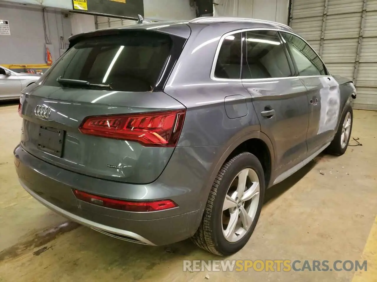4 Photograph of a damaged car WA1BNAFY4L2062159 AUDI Q5 2020