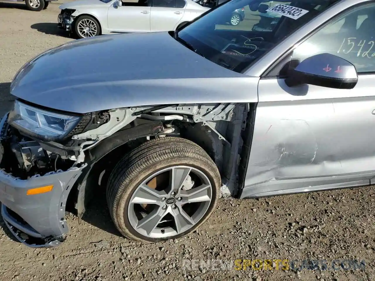 9 Photograph of a damaged car WA1BNAFY4L2065384 AUDI Q5 2020