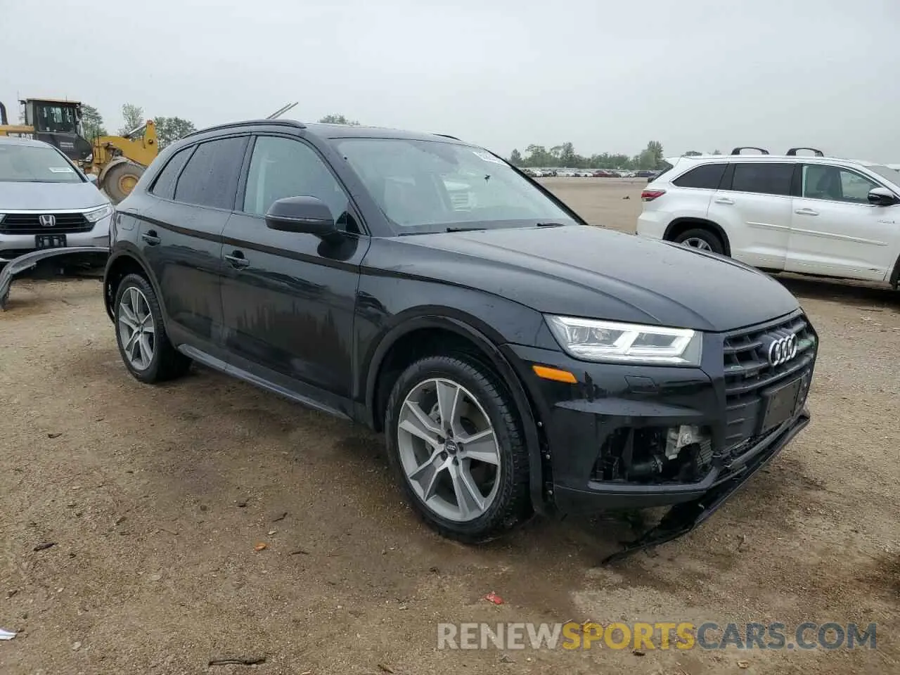4 Photograph of a damaged car WA1BNAFY4L2065613 AUDI Q5 2020