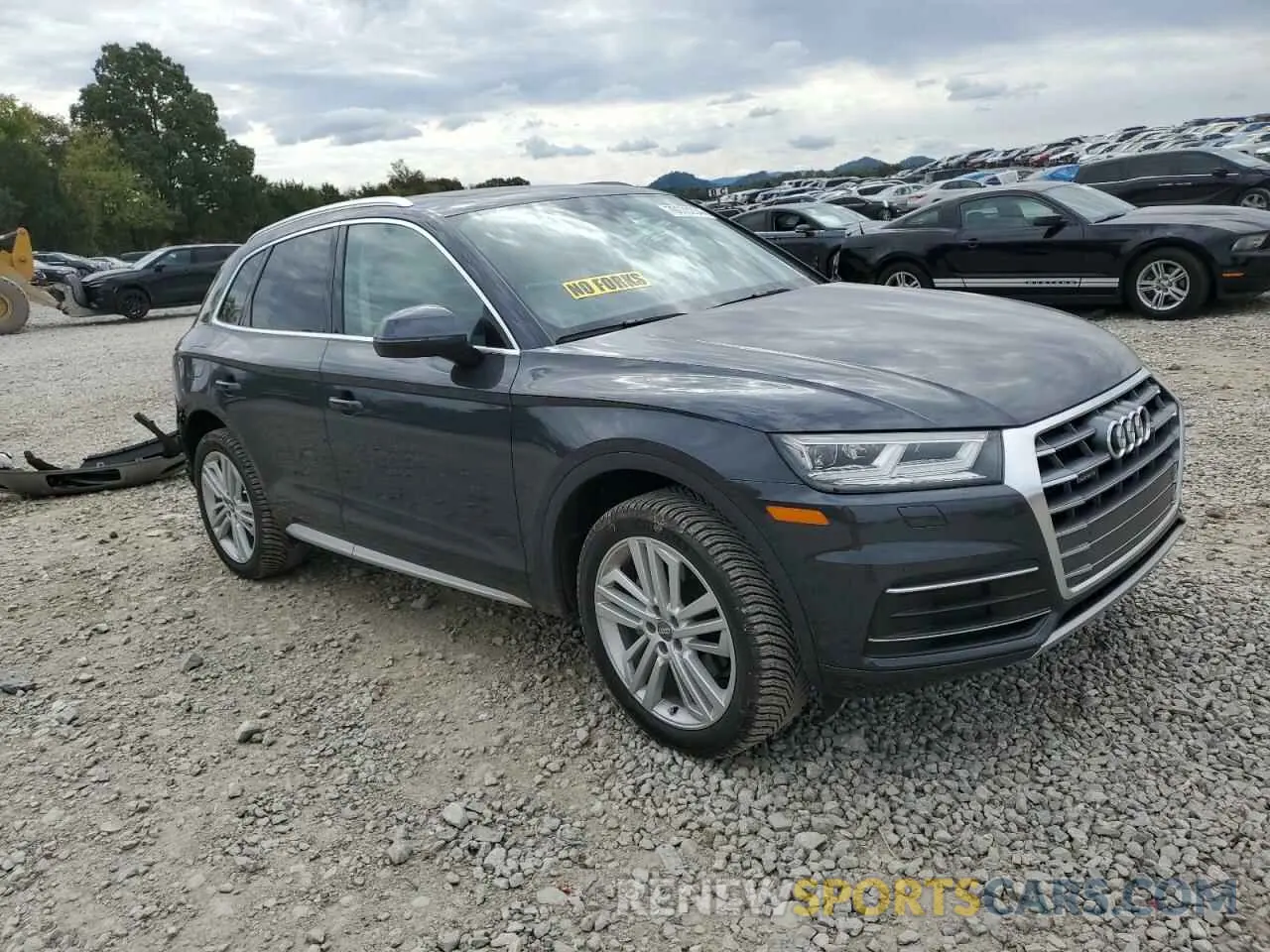 4 Photograph of a damaged car WA1BNAFY4L2080452 AUDI Q5 2020