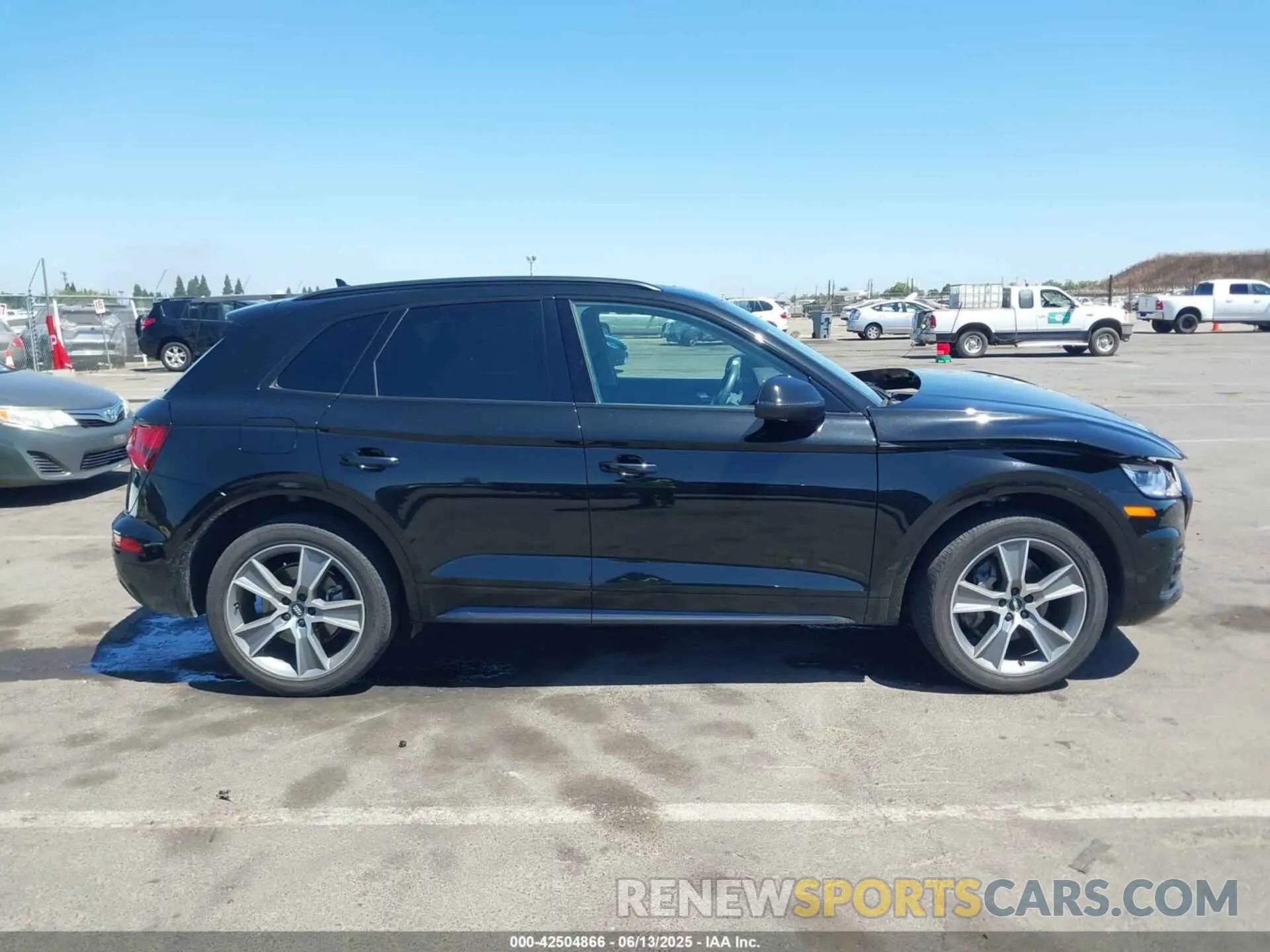 13 Photograph of a damaged car WA1BNAFY4L2093573 AUDI Q5 2020