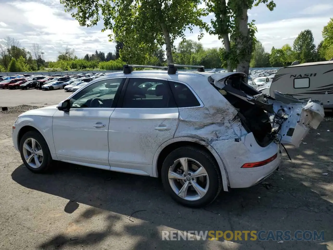 2 Photograph of a damaged car WA1BNAFY5L2081013 AUDI Q5 2020