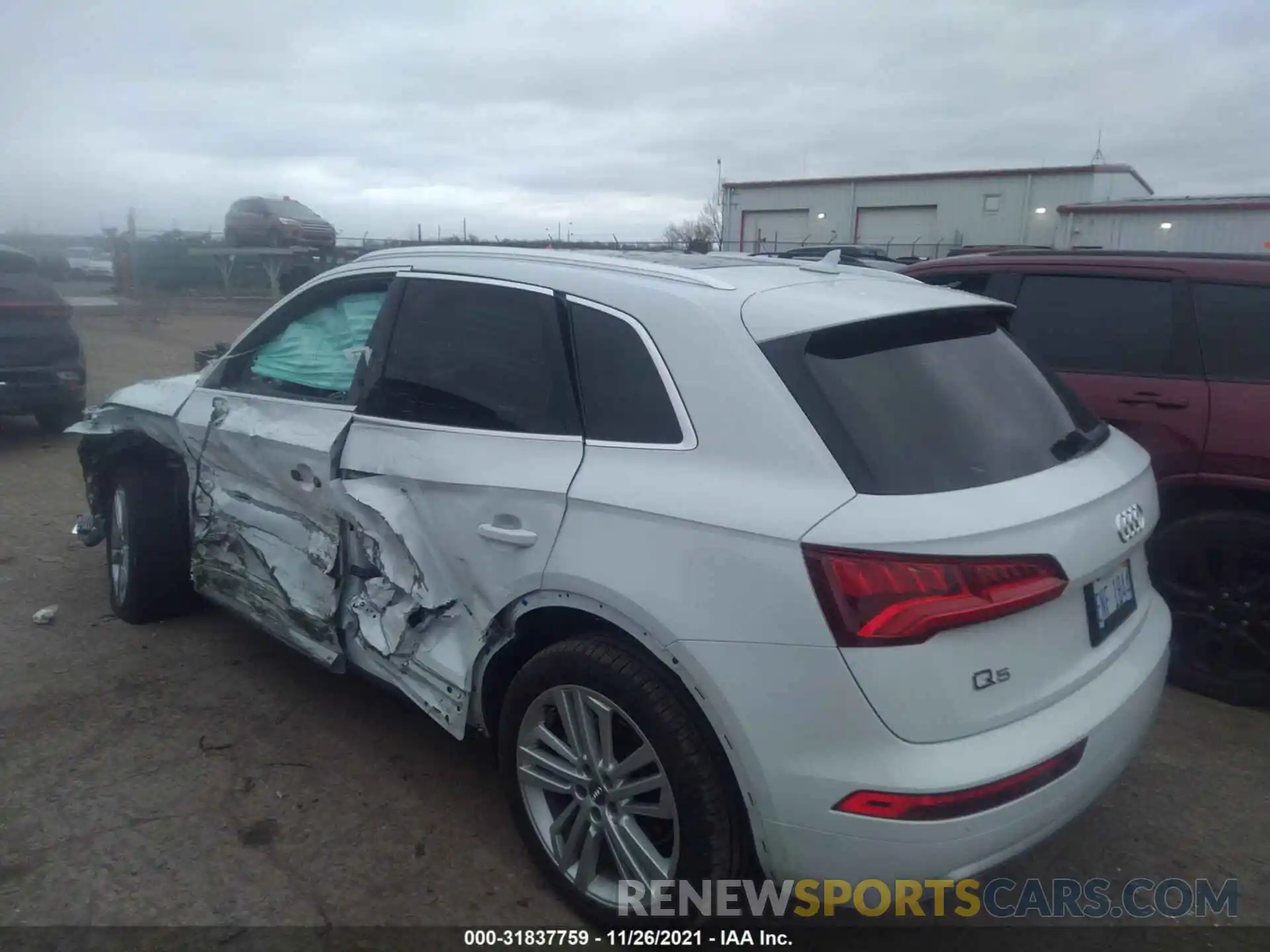 3 Photograph of a damaged car WA1BNAFY6L2057447 AUDI Q5 2020