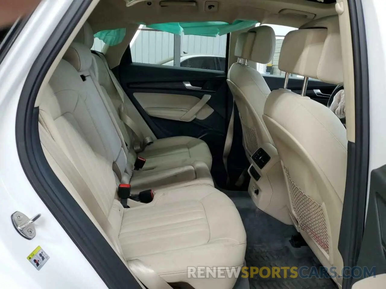11 Photograph of a damaged car WA1BNAFY6L2058856 AUDI Q5 2020