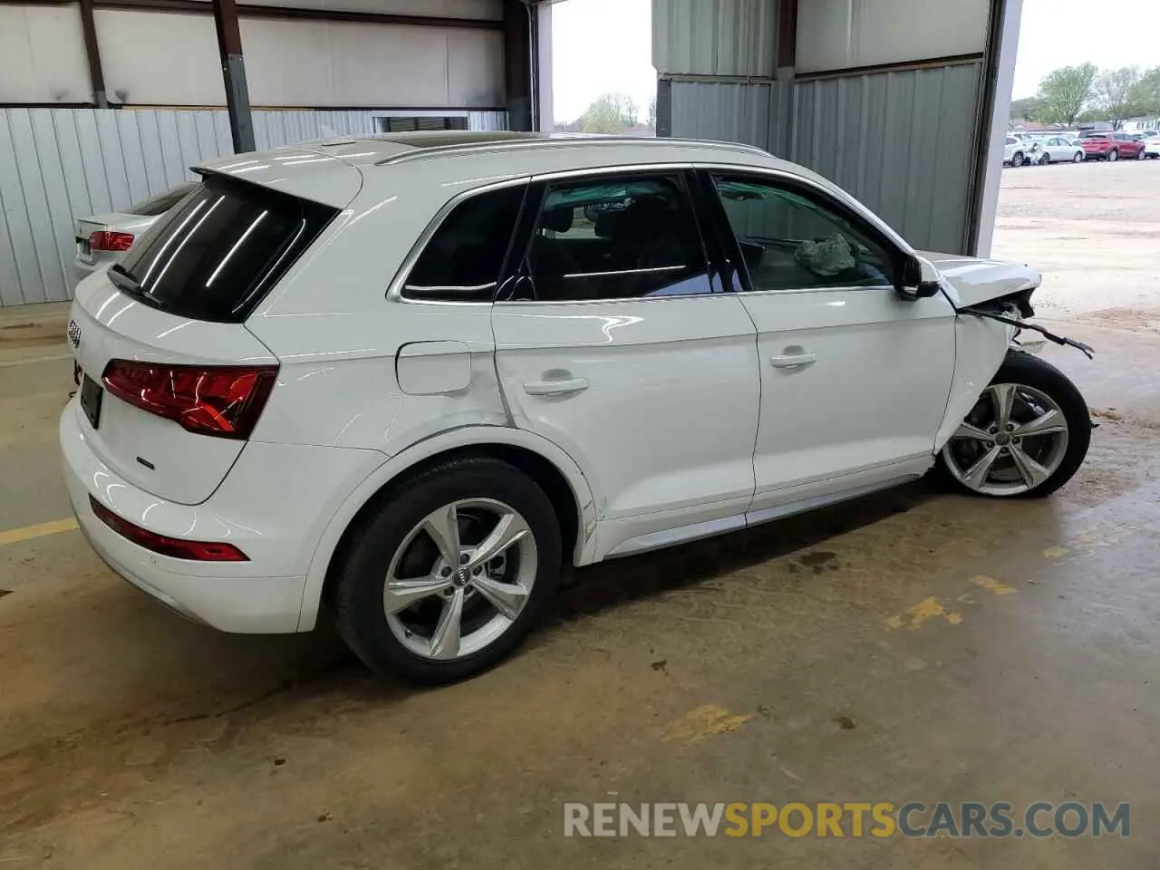 3 Photograph of a damaged car WA1BNAFY6L2058856 AUDI Q5 2020