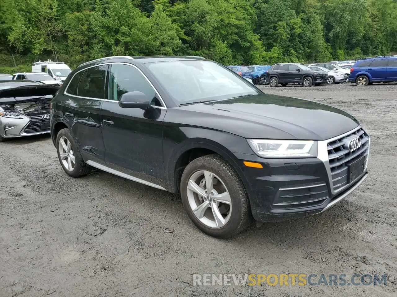 4 Photograph of a damaged car WA1BNAFY7L2000660 AUDI Q5 2020