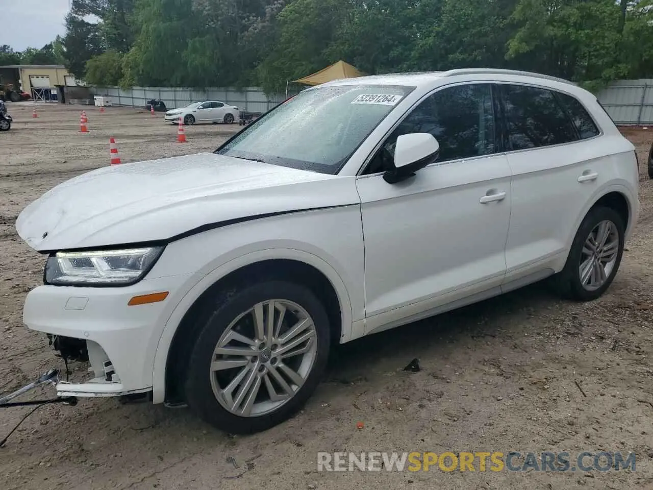 1 Photograph of a damaged car WA1BNAFY7L2020519 AUDI Q5 2020