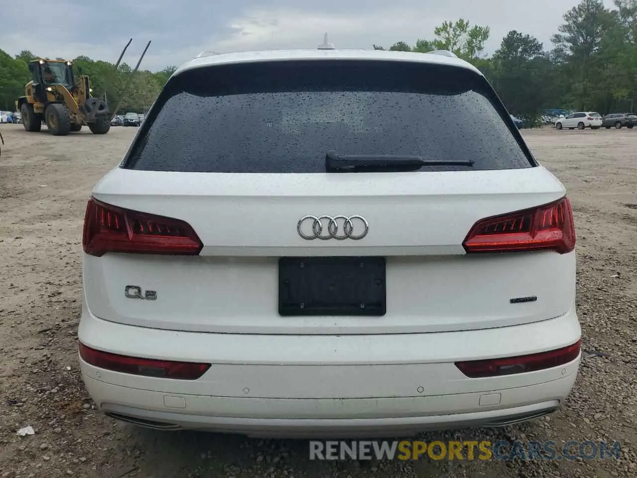 6 Photograph of a damaged car WA1BNAFY7L2020519 AUDI Q5 2020