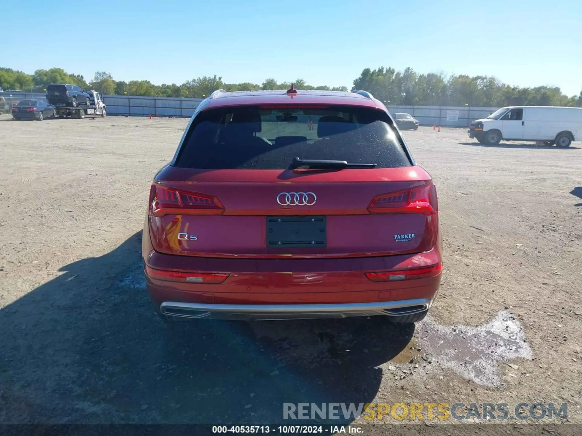 16 Photograph of a damaged car WA1BNAFY7L2025882 AUDI Q5 2020