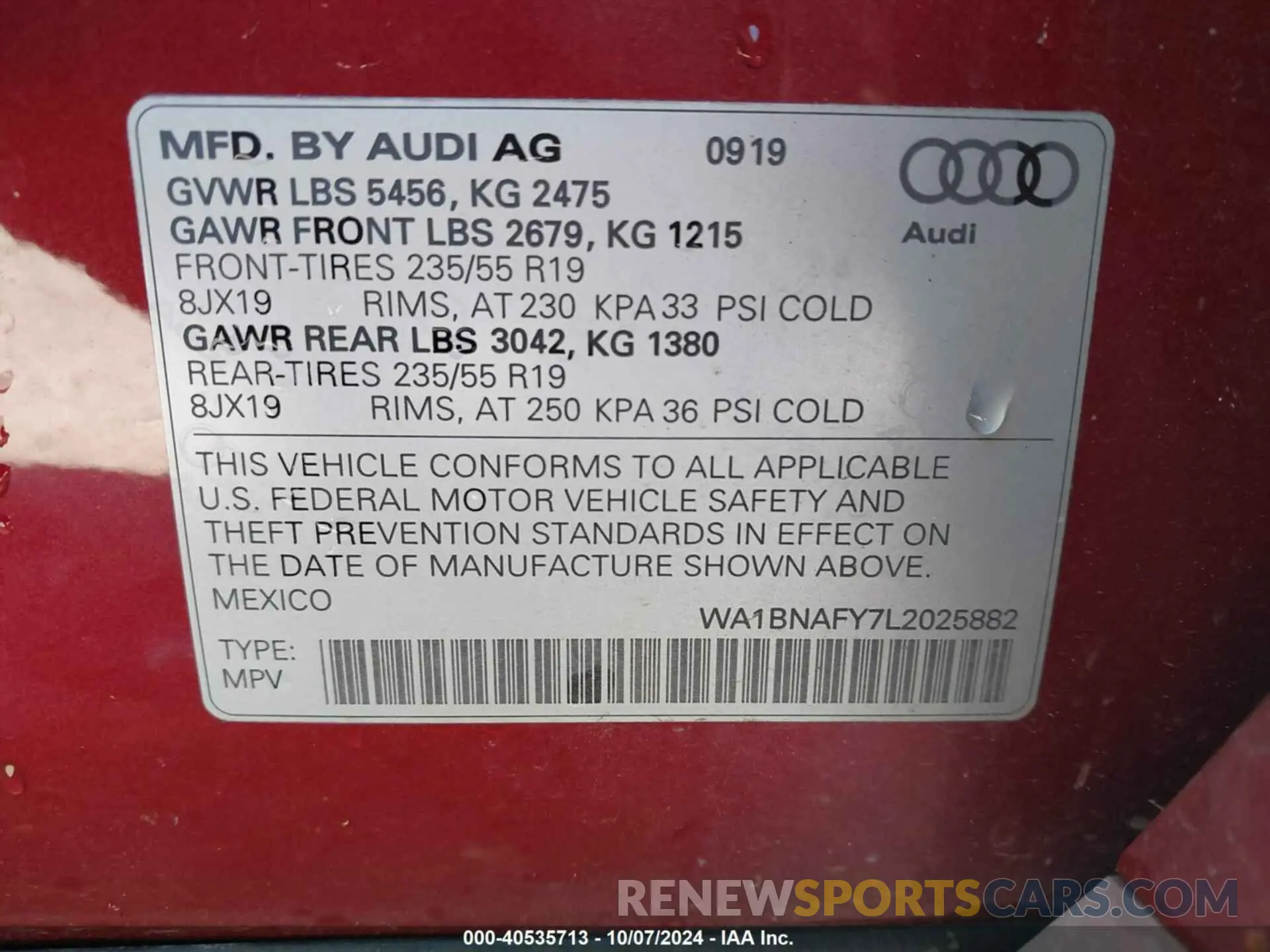 9 Photograph of a damaged car WA1BNAFY7L2025882 AUDI Q5 2020