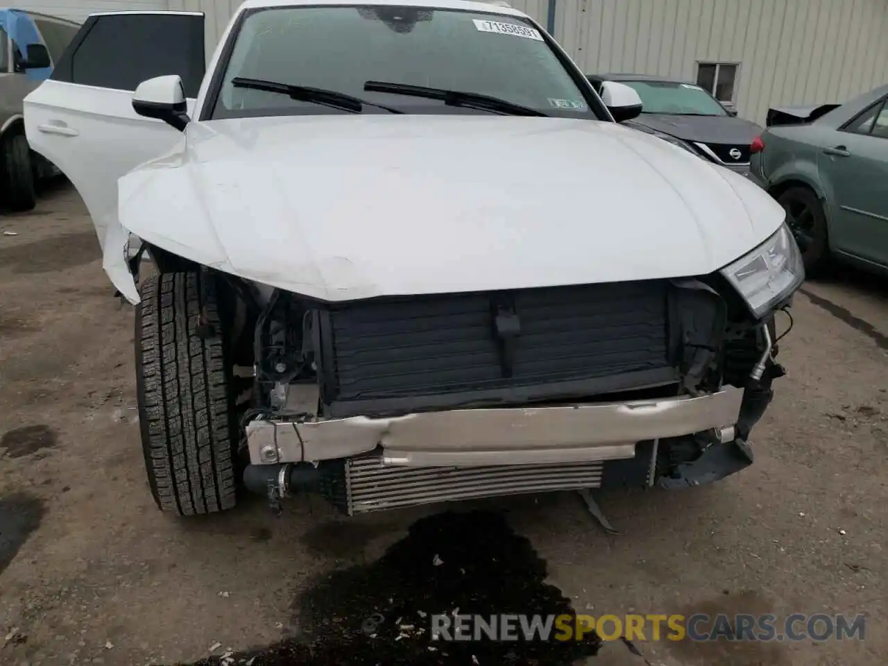 9 Photograph of a damaged car WA1BNAFY7L2058204 AUDI Q5 2020