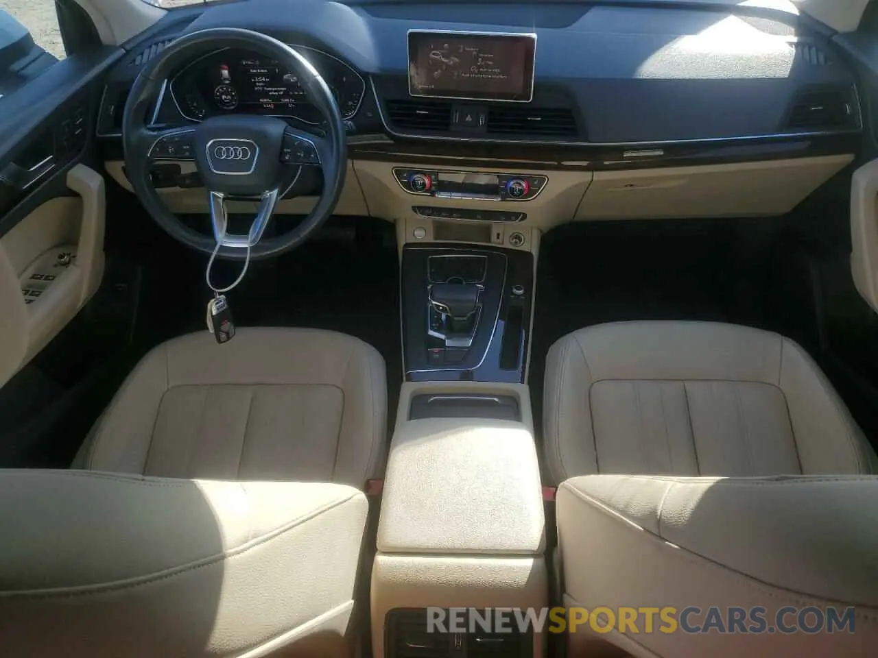 8 Photograph of a damaged car WA1BNAFY7L2063645 AUDI Q5 2020
