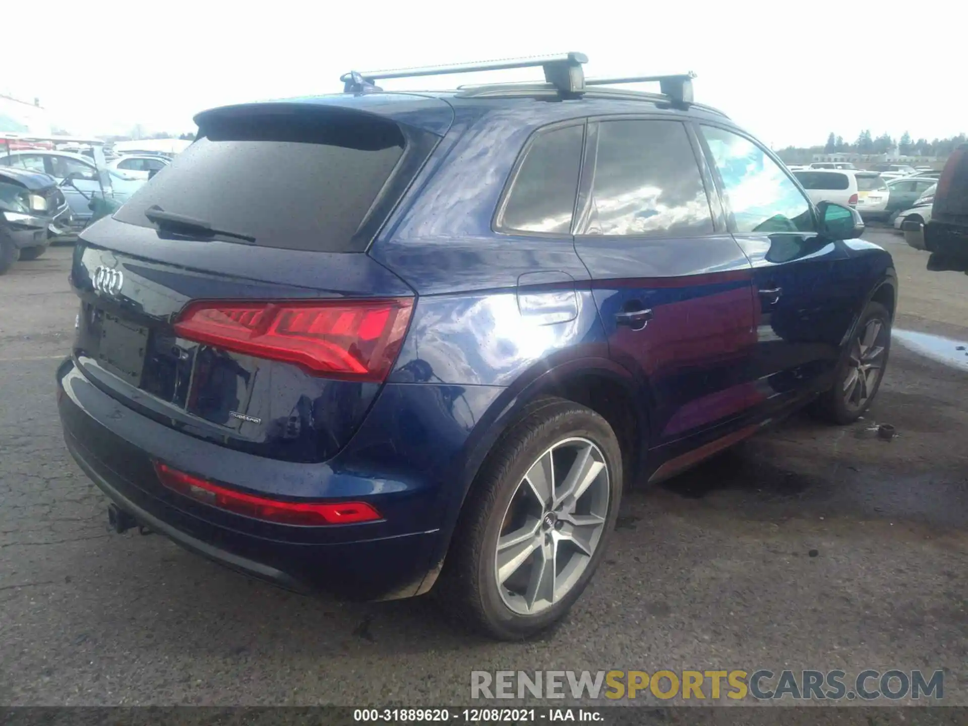 4 Photograph of a damaged car WA1BNAFY8L2007388 AUDI Q5 2020