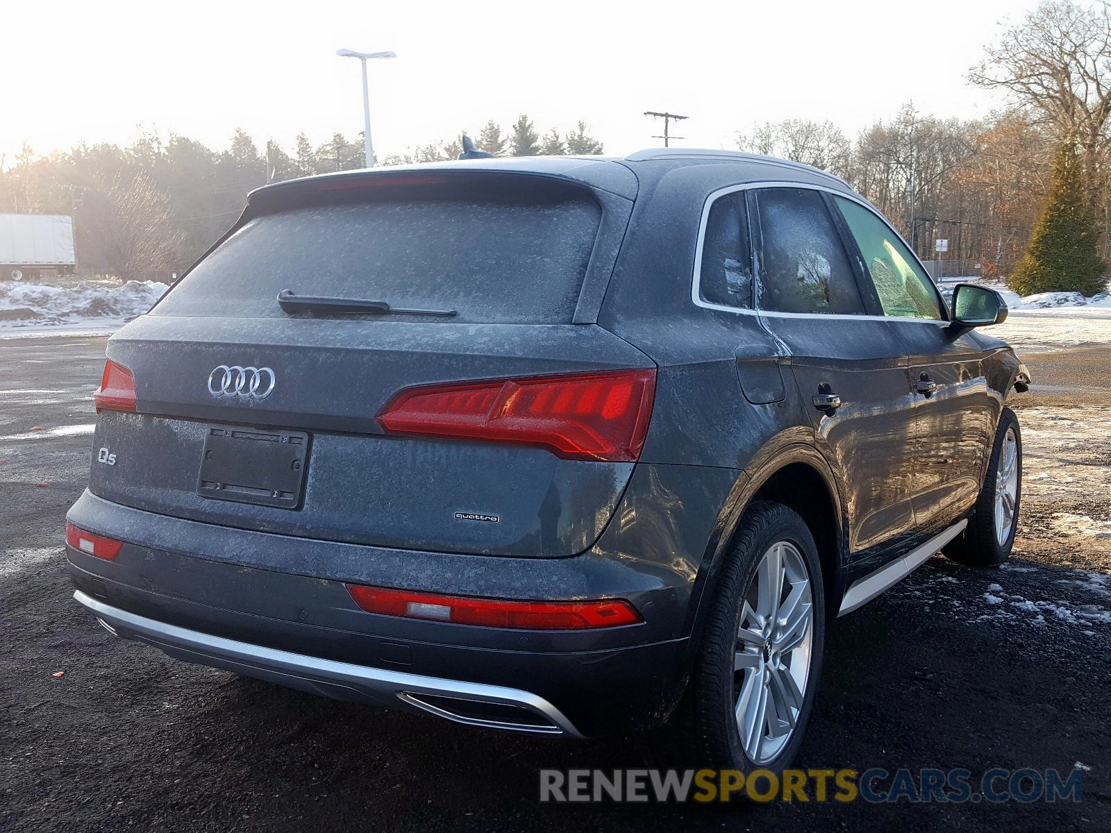 4 Photograph of a damaged car WA1BNAFY8L2010386 AUDI Q5 2020