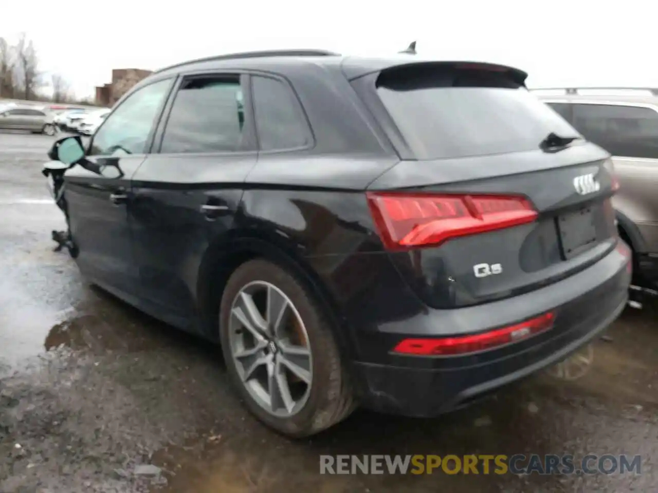 3 Photograph of a damaged car WA1BNAFY8L2036910 AUDI Q5 2020