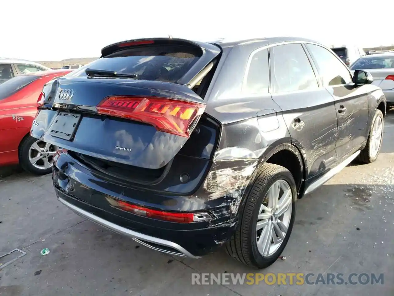 4 Photograph of a damaged car WA1BNAFY8L2048510 AUDI Q5 2020