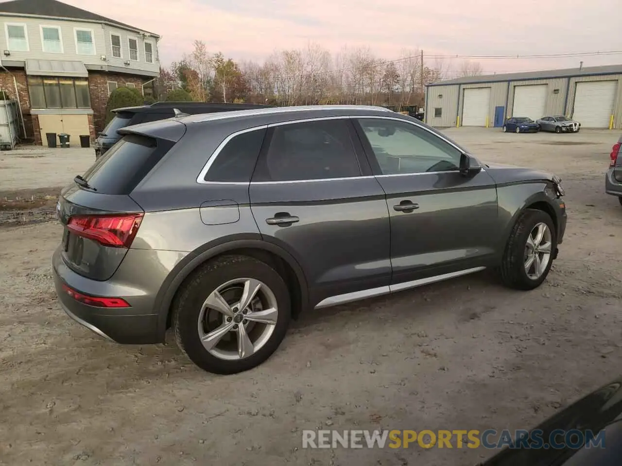 3 Photograph of a damaged car WA1BNAFY8L2051178 AUDI Q5 2020