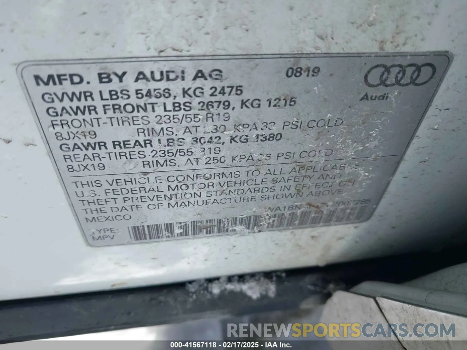 9 Photograph of a damaged car WA1BNAFY9L2007285 AUDI Q5 2020