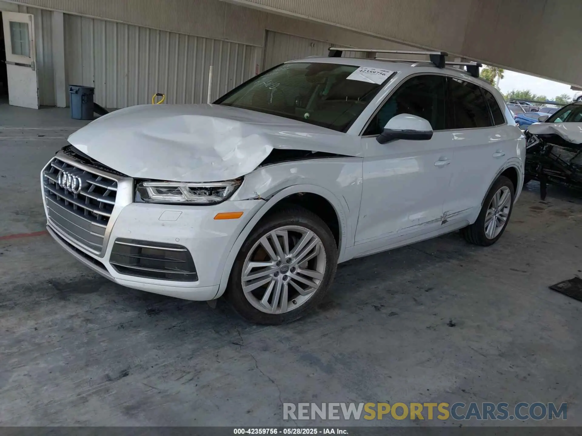 2 Photograph of a damaged car WA1BNAFY9L2016407 AUDI Q5 2020