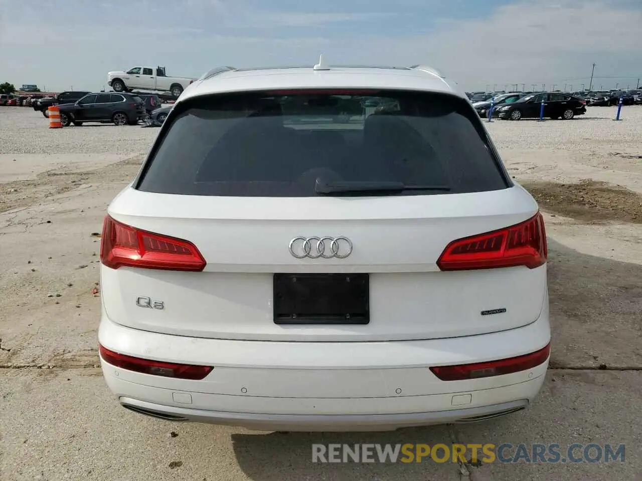 6 Photograph of a damaged car WA1BNAFY9L2024071 AUDI Q5 2020