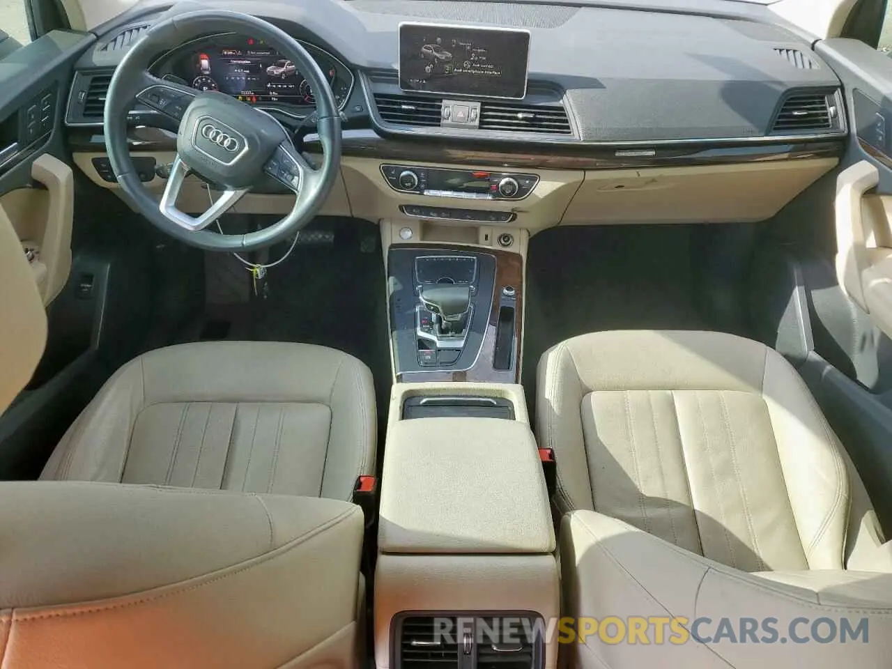 8 Photograph of a damaged car WA1BNAFY9L2024071 AUDI Q5 2020