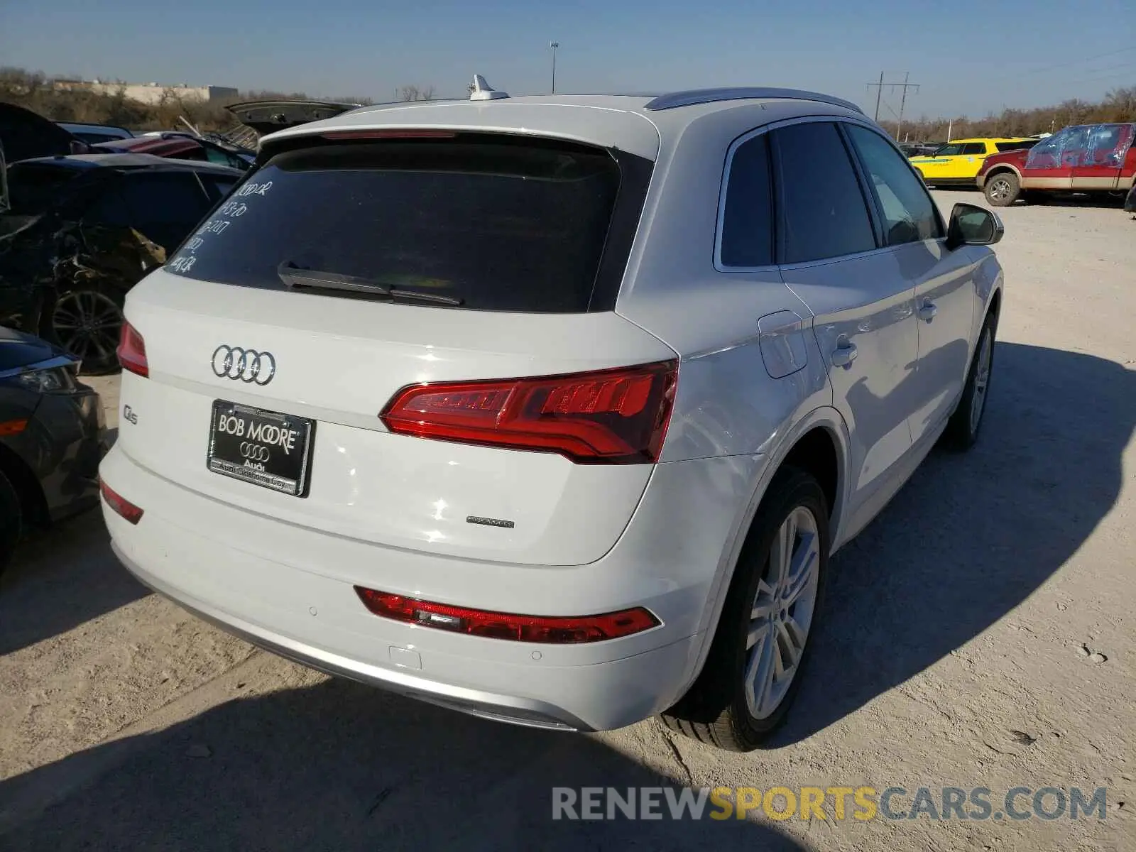 4 Photograph of a damaged car WA1BNAFY9L2110822 AUDI Q5 2020