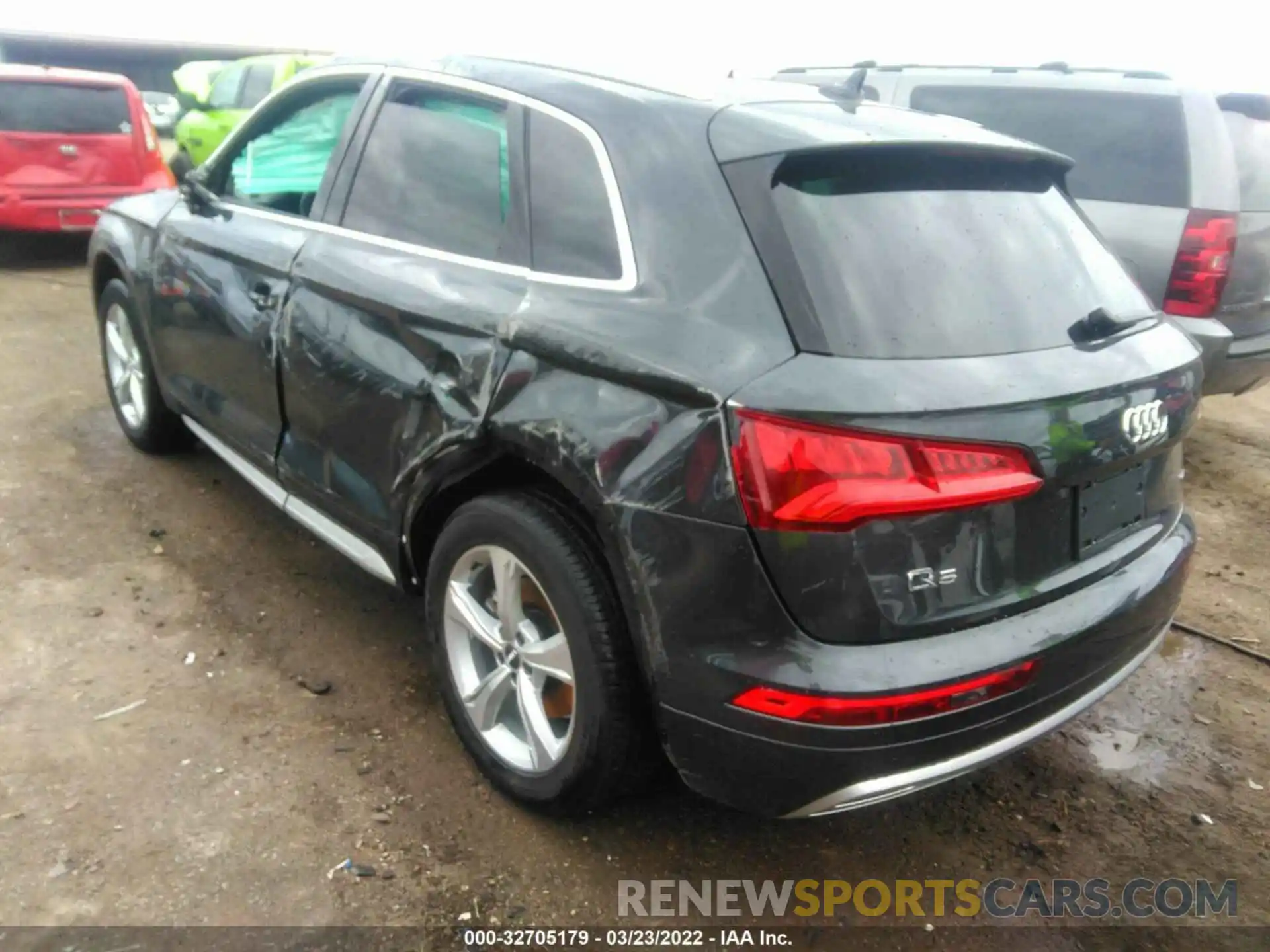 3 Photograph of a damaged car WA1BNAFYXL2005853 AUDI Q5 2020