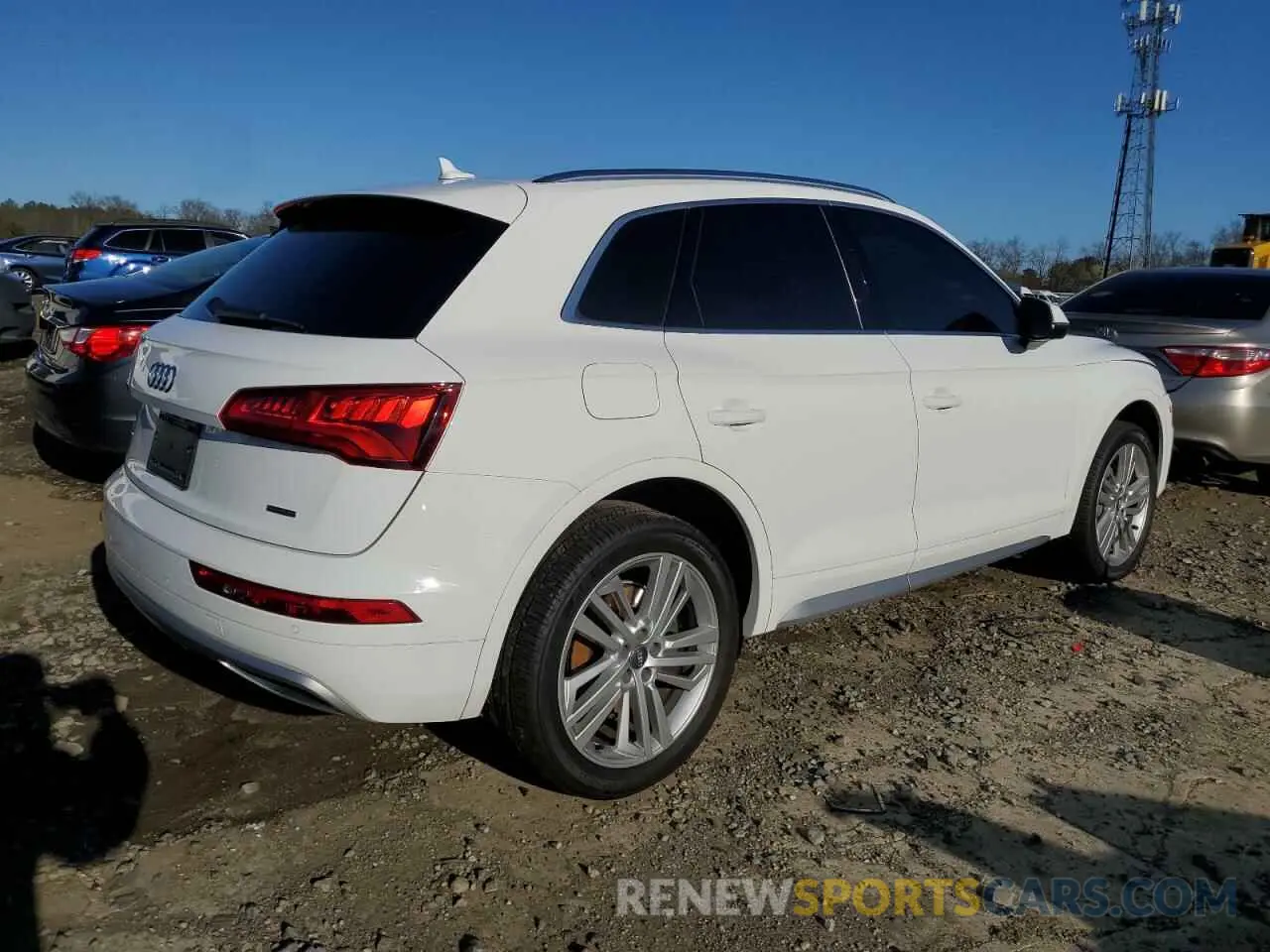 3 Photograph of a damaged car WA1BNAFYXL2032650 AUDI Q5 2020