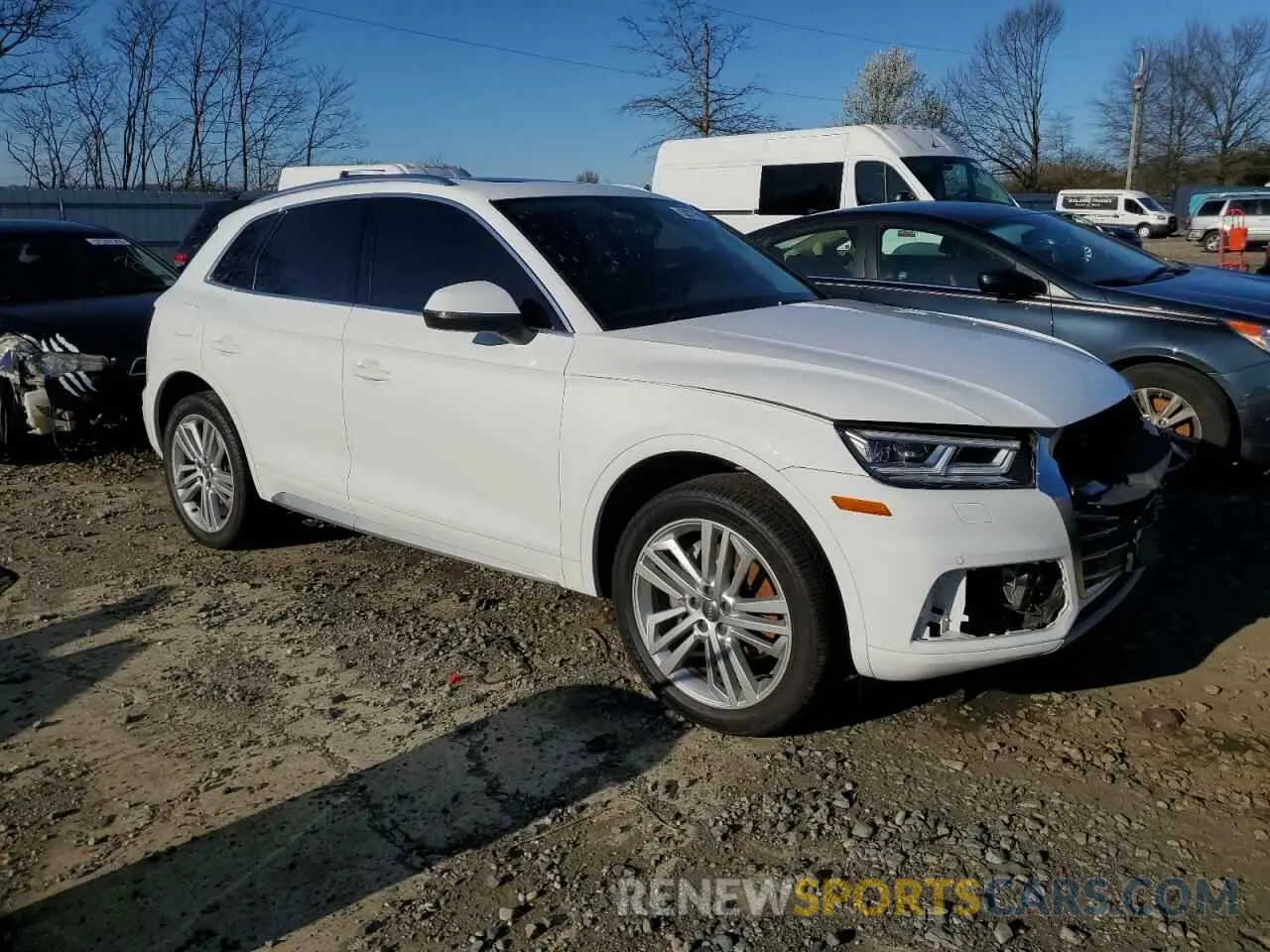 4 Photograph of a damaged car WA1BNAFYXL2032650 AUDI Q5 2020